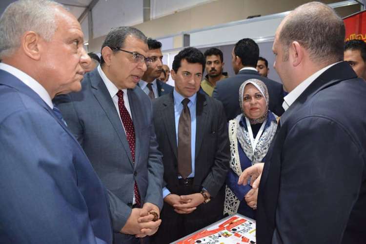 وزير الشباب : مُلتقيات التوظيف تهدف للقضاء على البطالة