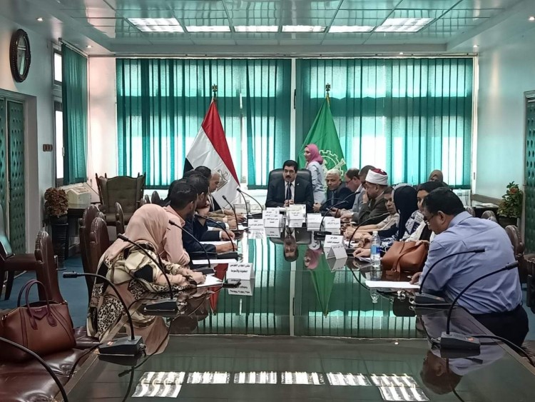محافظ القليوبية يترأس المجلس الإستشاري للتربية الخاصة