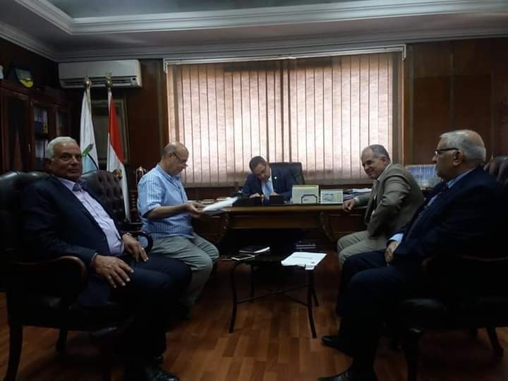 الزراعة تخصص أراضي جديدة للاستثمار الداجنى بحق الانتفاع