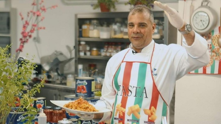 ميمو روما يروج للسياحة المصرية ببرنامج طهوي في ايطاليا