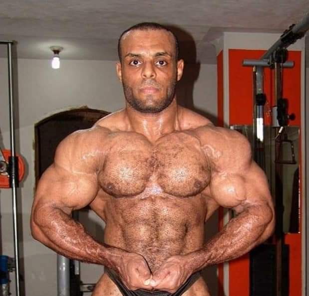 إتحاد كمال الأجسام ينعي فقيده البطل الدولي سامح افريقيا