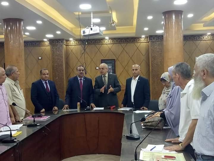 عجلان يجتمع بمديري التعليم الثانوى بالإدارات التعليمية