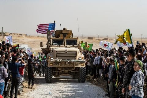 ترامب "يتخلى" عن الأكراد للأتراك.. وينسحب من شمال سوريا بعد اتصال أردوغان