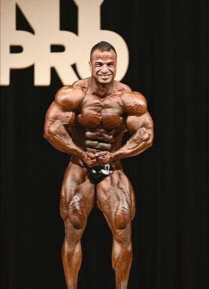 الورداني”  يصل  كوريا الجنوبية للمنافسة علي لقب بطل  مونستر زيم للمحترفين في كمال الاجسام