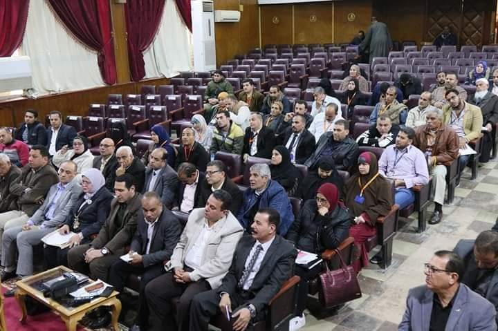 محافظ كفرالشيخ يناقش 53 شكوى في لقاء المواطنين