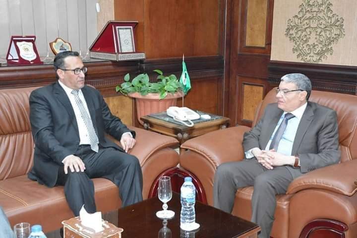 محافظ المنيا  يلتقى  بوفد من مستشاري هيئة قضايا الدولة