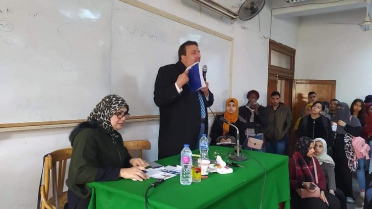 كيف تصبح مصدرا ورشة عمل بكلية الآداب