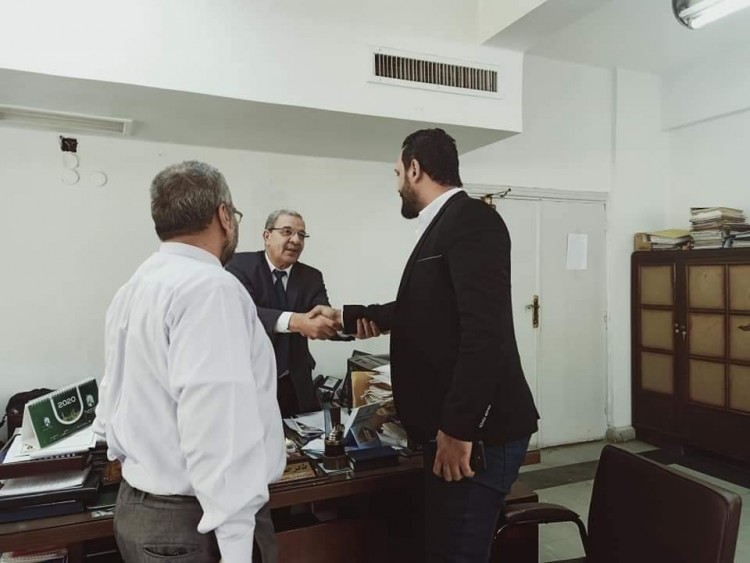 وحيد يبحث أزمة المشردين في مصر