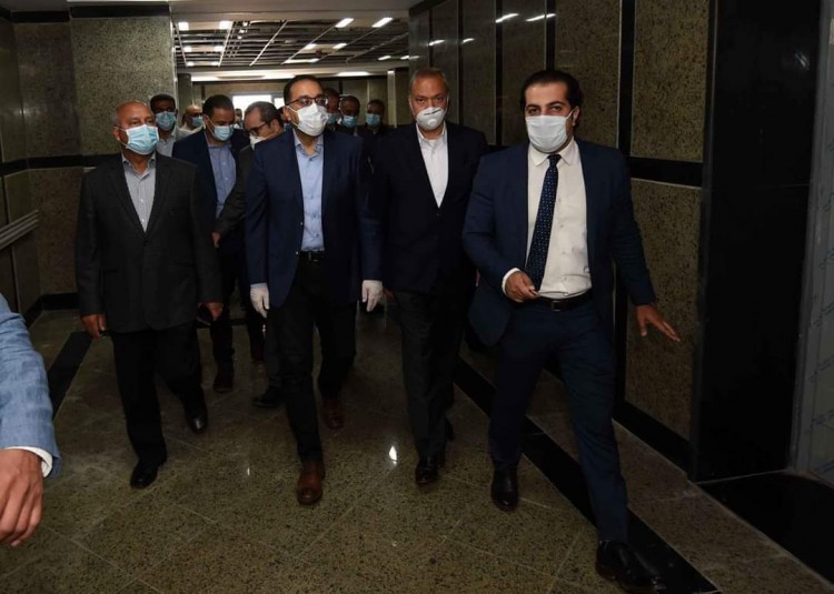 رئيس الوزراء يتفقد مشروع تطوير مستشفى كفر شكر المركزى بالقليوبية