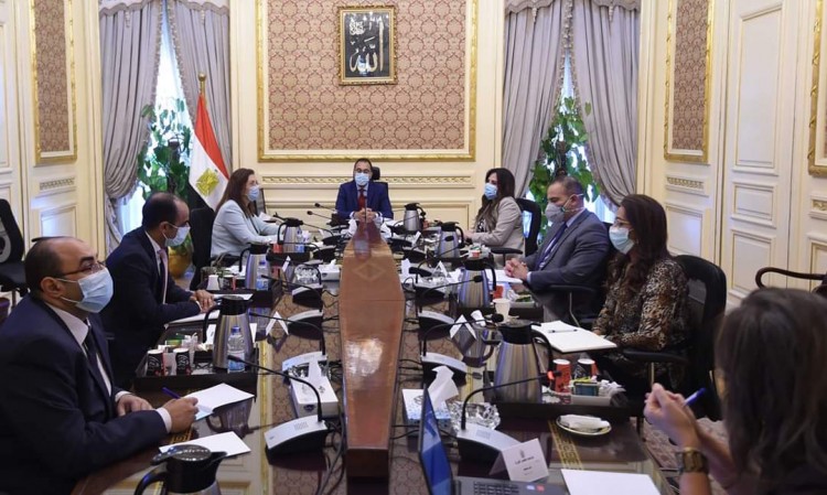 رئيس الوزراء يناقش الإصلاحات الهيكلية المقترحة ذات الأولوية للاقتصاد المصري في المرحلة المقبلة