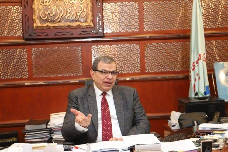 وصول 8 رحلات طيران تقل 1420 عاملا مصريا من العالقين بالكويت