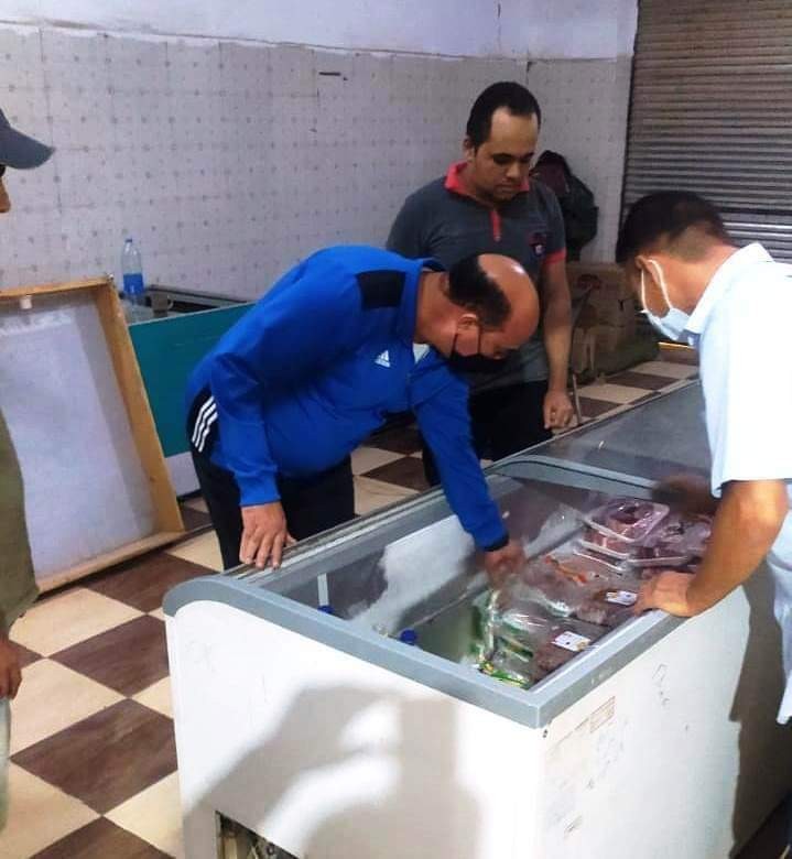 محافظ أسوان: محاسبة المسئولين عن الأحياء بعد رصد العديد من السلبيات