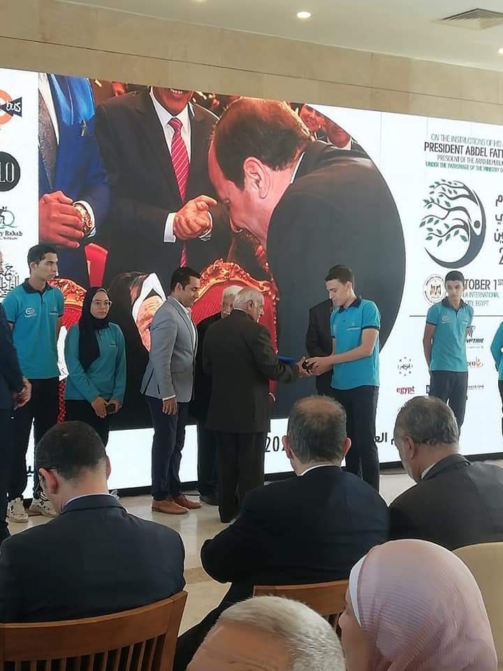 تكريم 200 مسن باحتفالية كبرى بمدينة الجلالة