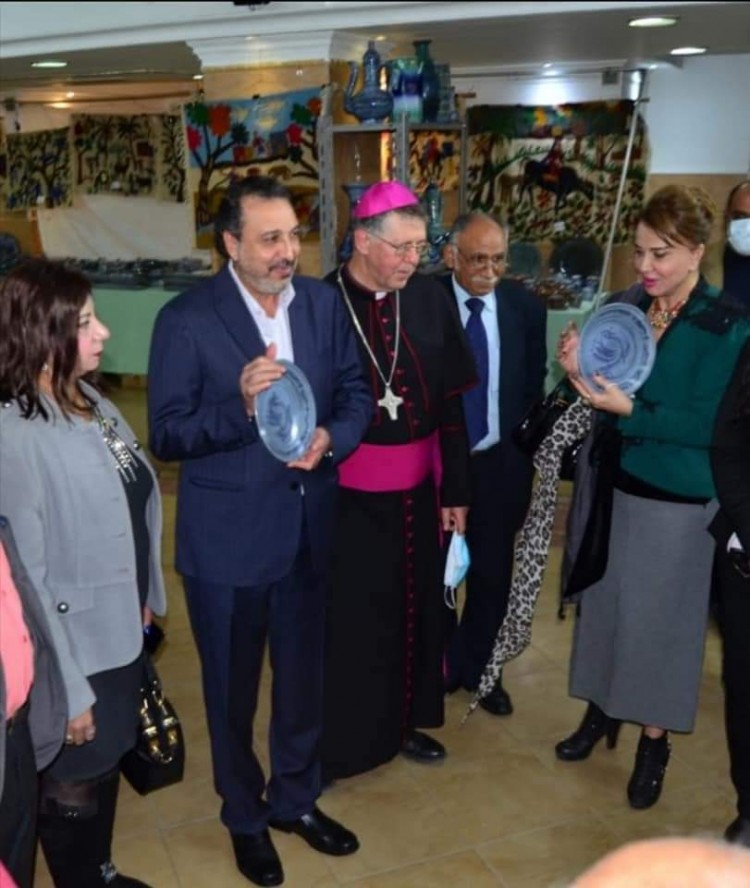 خزف جراجوس يتألق في سماء القاهرة