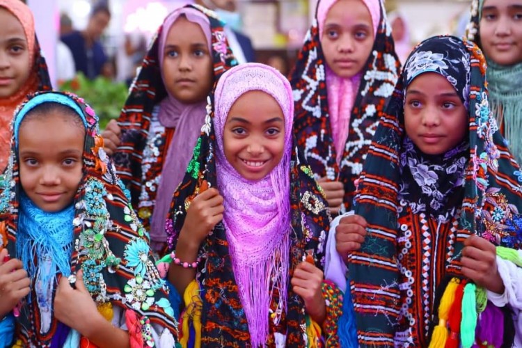 وزيرة التضامن تفتتح معرض "ديارنا" للحرف اليدوية  تحت رعاية السيدة حرم رئيس الجمهورية
