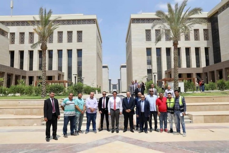 وزير التعليم العالي يتفقد مقر الوزارة الجديد بالعاصمة الإدارية الجديدة