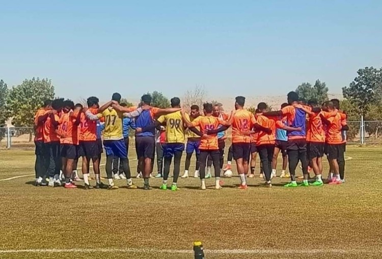 الألومنيوم مع التعدين و المقاصة مع التليفونات اليوم فى القسم الثاني