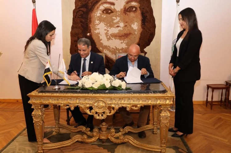 توقيع بروتوكول تعاون بين هيئة الاستشعار من البعد وجامعة مصر للعلوم والتكنولوجيا