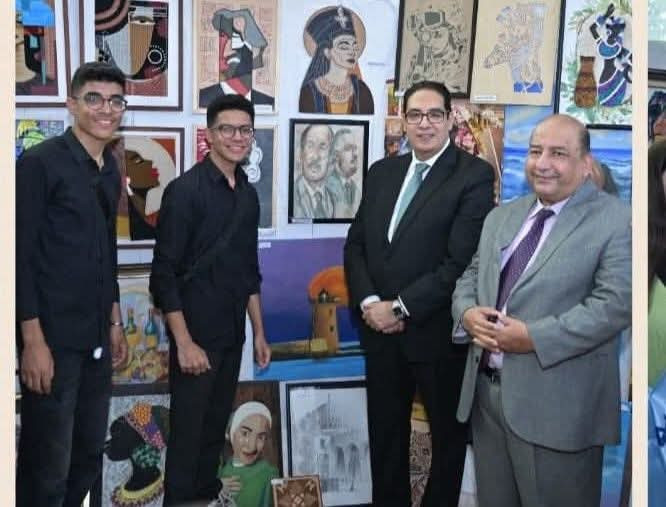 رئيس جامعة القاهرة يفتتح معرض "مسابقة فنون 9 " بمشاركة 228 طالبا وطالبة