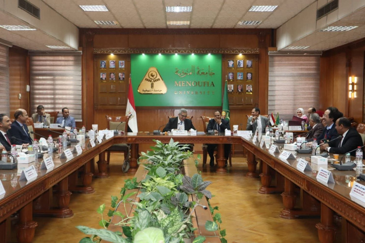 المجلس الأعلى لشئون خدمة المجتمع وتنمية البيئة يعقد اجتماعه الدوري بجامعة المنوفية