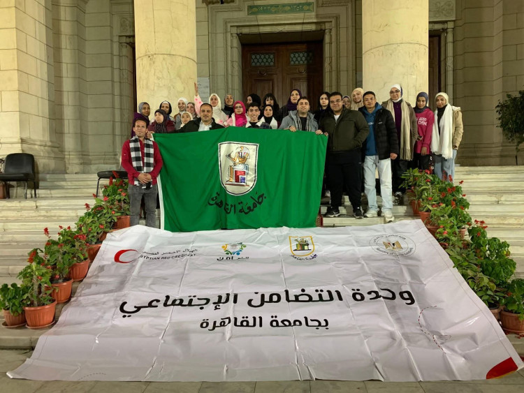 طلاب جامعة القاهرة يشاركون ضمن 1000 طالب في فعاليات ملتقى متطوعي وحدات التضامن الاجتماعي بالجامعات المصرية بالوادى الجديد