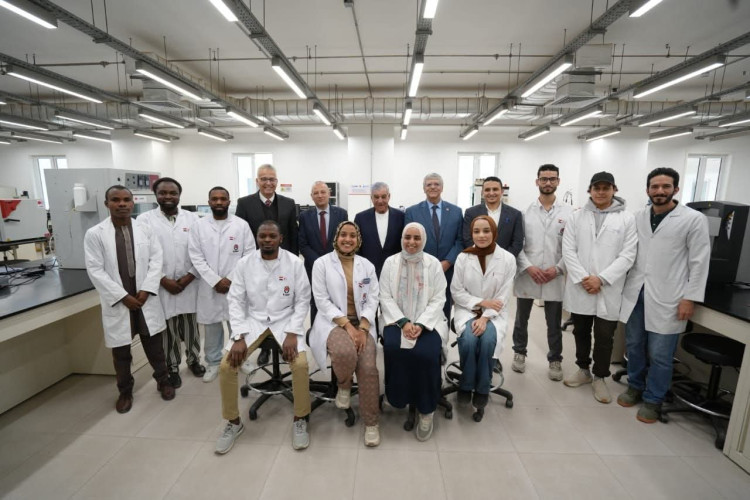 زاهي حواس من الجامعة اليابانية : "توت عنخ آمون" هو بطل المتحف الكبير