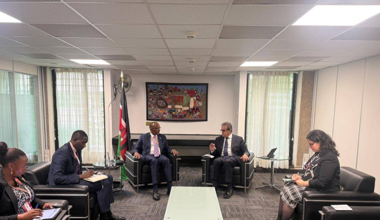 وزير الصحة يبحث مع نظيره الكيني تعزيز التعاون الصحي ونقل التجربة المصرية على هامش قمة الصحة العالمية بنيروبي