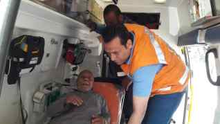 مستقبل وطن يشارك فى نقل 10 حالات بسيارات الاسعاف للجان الاستفتاء بكفرالشيخ