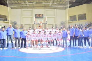 وزير الرياضة يهنئ نادى الزمالك بعد الفوز بدورى السلة