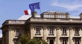 باريس ترد على حكم إعدام 3 فرنسيين في العراق: نعارض الإعدام من حيث المبدأ