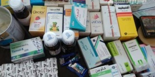 مباحث التموين تضبط محل بقالة يبيع أدوية خاصة بالصيدليات بأسيوط