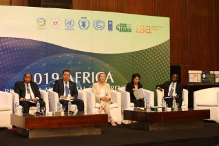 وزيرة البيئة تفتتح المؤتمر الوزاري الإقليمي للاقتصاد الأخضر