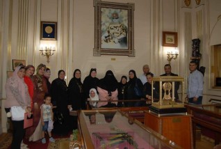 مبادرة الدعم المعنوي بداية حياة تسعد أكثر من 100 أسرة شهيد بزيارة متحف رئاسة الجمهورية