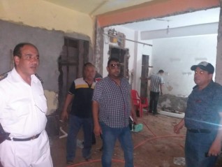 رئيس حى المعصرة يؤمر بإخلاء عقار وإنقاذ ٢٠٠ مواطن من كارثة