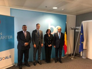 نائب وزير الزراعة تبحث مع نائب رئيس الوزراء البليجيكي التعاون المشترك