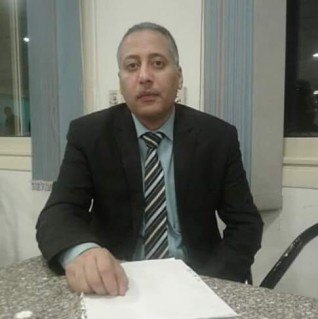 فى البعد ستاتى عينيك