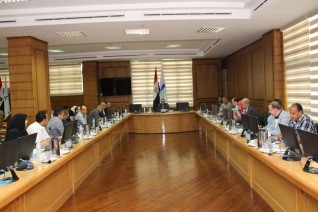 رئيس جامعة كفر الشيخ يؤكد مساهمة الجامعة في تنمية البيئة والمجتمع لأداء رسالتها التنموية والخدمية