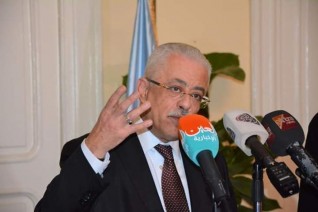 قرارً وزاريً بشأن نظام التعليم والمقررات الدراسية للصفين الأول والثاني الابتدائي