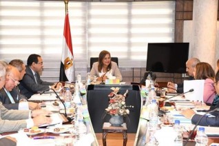وزيرة التخطيط تترأس اجتماع مجلس أمناء المعهد القومي للإدارة لبحث خطة المعهد واستعراض أهدافه
