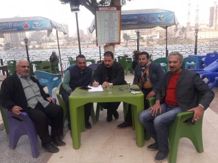 المحافظين يتقدم بطلب لوزير التعليم لحظر إستخدام "المحمول بالمدارس بالغربية