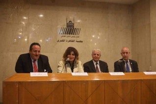 فى ندوة "الإرهاب والحروب الفضائية" .. اللواء حمدى لبيب : وسائل التواصل الاجتماعى هى دمار للمجتمع