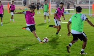 اوناجم يقود هجوم الزمالك في مباراة المنيا الودية