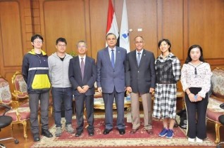 تطور دلتا النيل بمصر ودلتا يانجتزى بالصين أثناء عصر الهولوسين ندوة بكلية العلوم