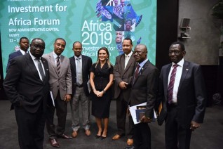 وزيرة الإستثمار تبحث مع السفراء الأفارقة ترتيبات منتدى افريقيا 2019
