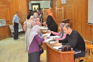 طلاب جامعة كفر الشيخ يواصلون التصويت في انتخابات اتحاد طلاب الكليات