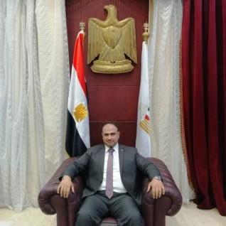 محمود عبد العزيز يهنئ الرئيس السيسي والوطن العربي بذكري المولد النبوي الشريف