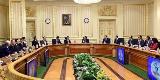 مدبولي يبحث مع وانج يانج سبل دعم علاقات التعاون الثنائي بين مصر والصين