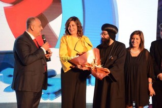 وزيرة الهجرة تشارك في حفل جمعية "خدمة الراعي وأم النور"