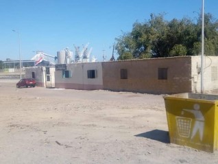 رفع 10طن مخلفات في حملة لأعمال النظافة بمنطقة الأشغال بسفاجا