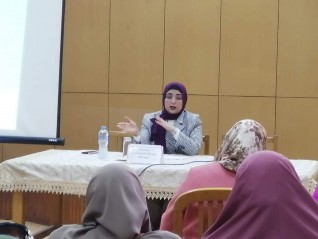 منظومة الأداء الحكومي على طاولة المركزية للتدريب لتقييم الأداء